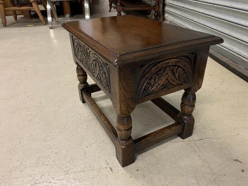 Good Quality Solid Oak Slipper Box by Worcester Woodcraft