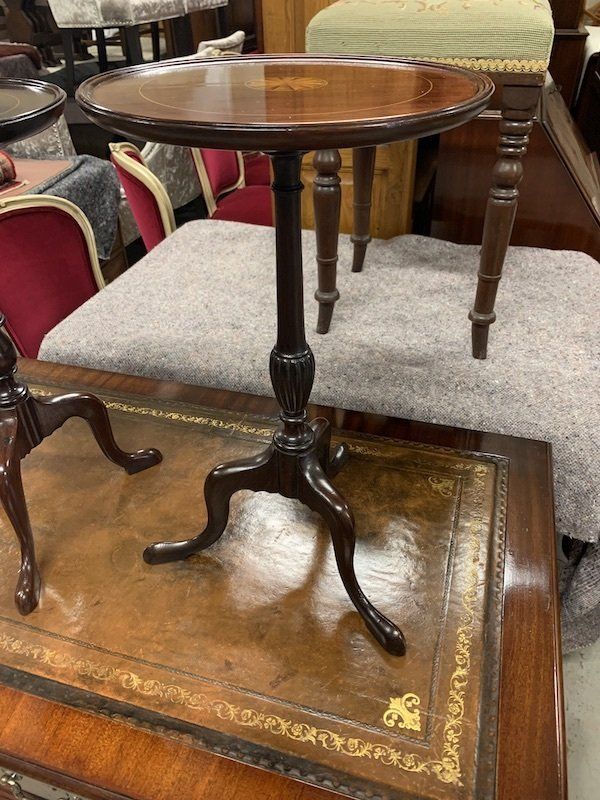Antique Circular Mahogany with Satin Wood Inlay Wine Table