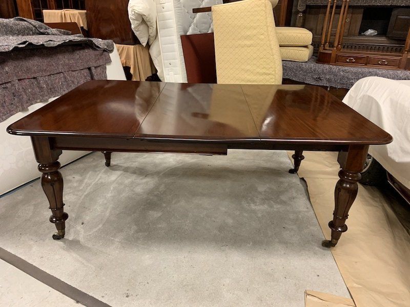 Victorian Two Leaf Extending Dining Table