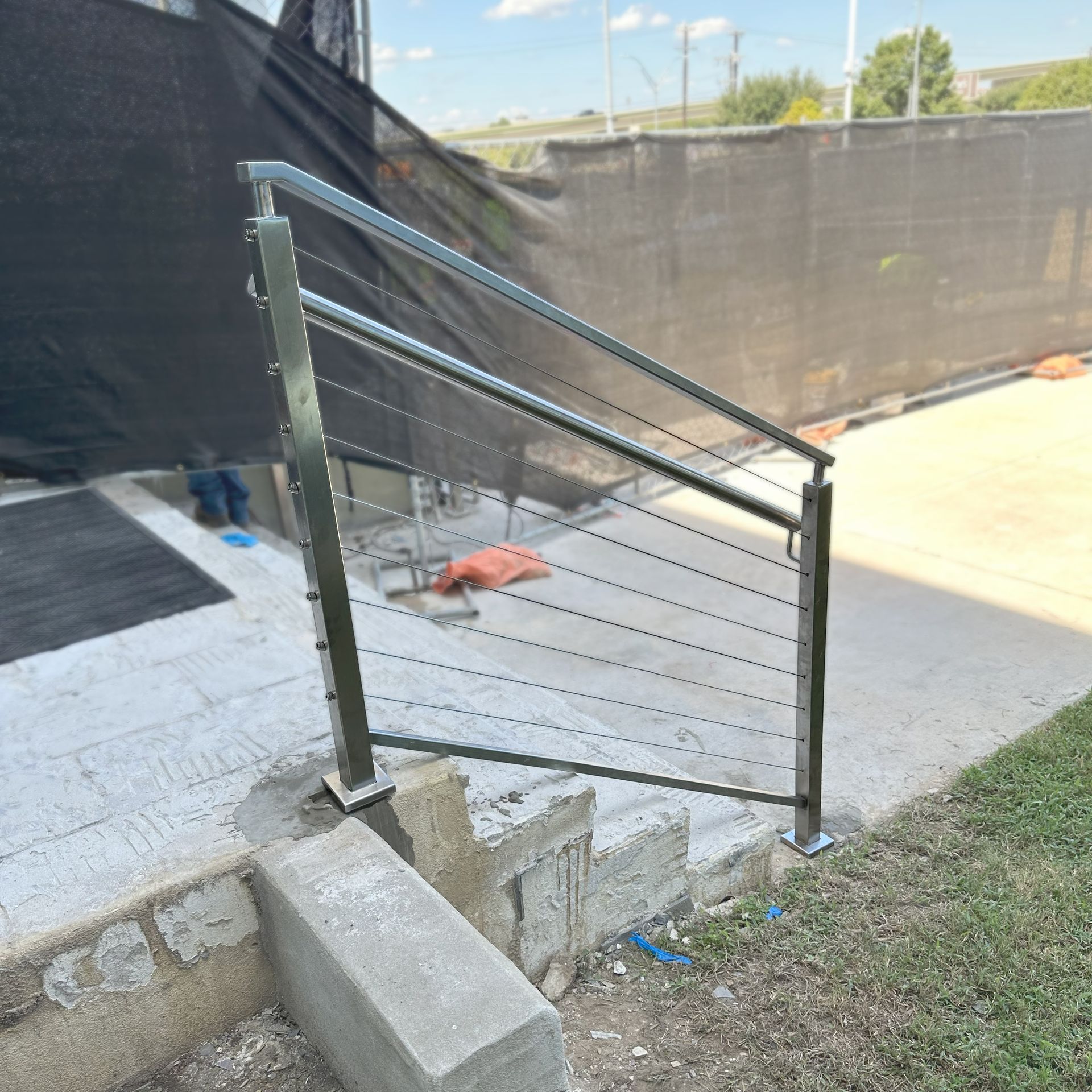 Photo of staircase cable handrail