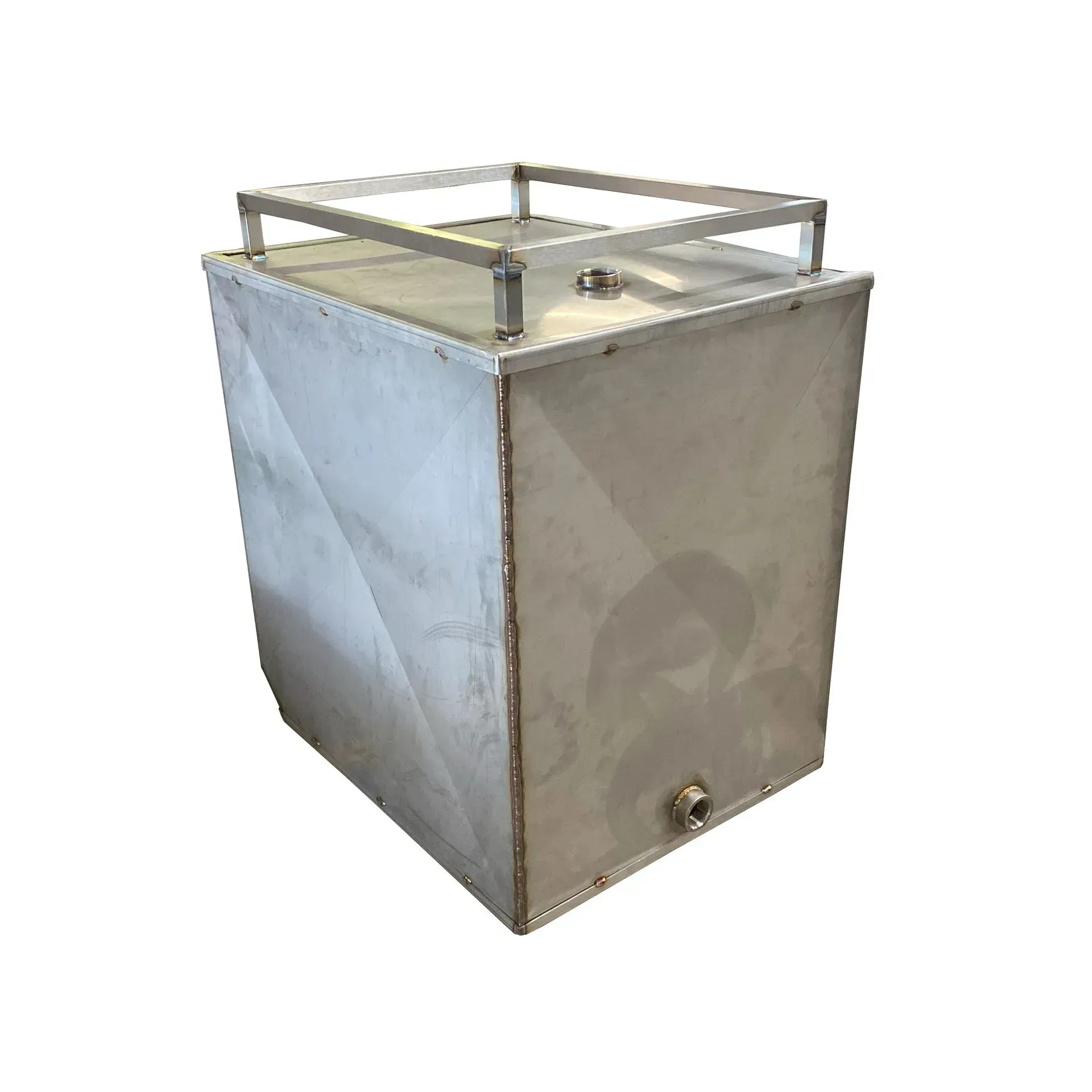 Photo of our custom Fuel Tank designed for a private mobile refuel station