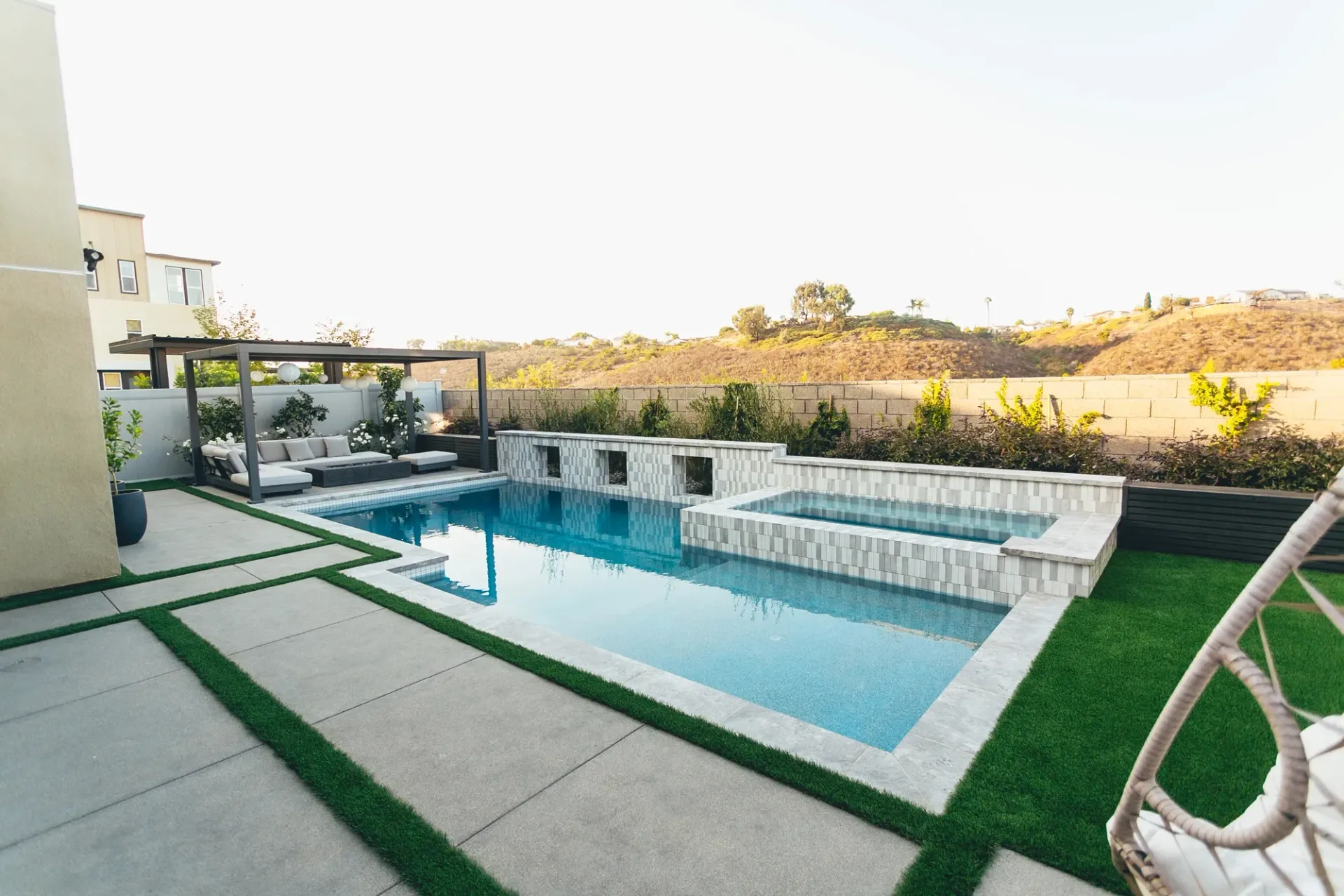 custom pool in Miramar, San Diego by Develoscapes.