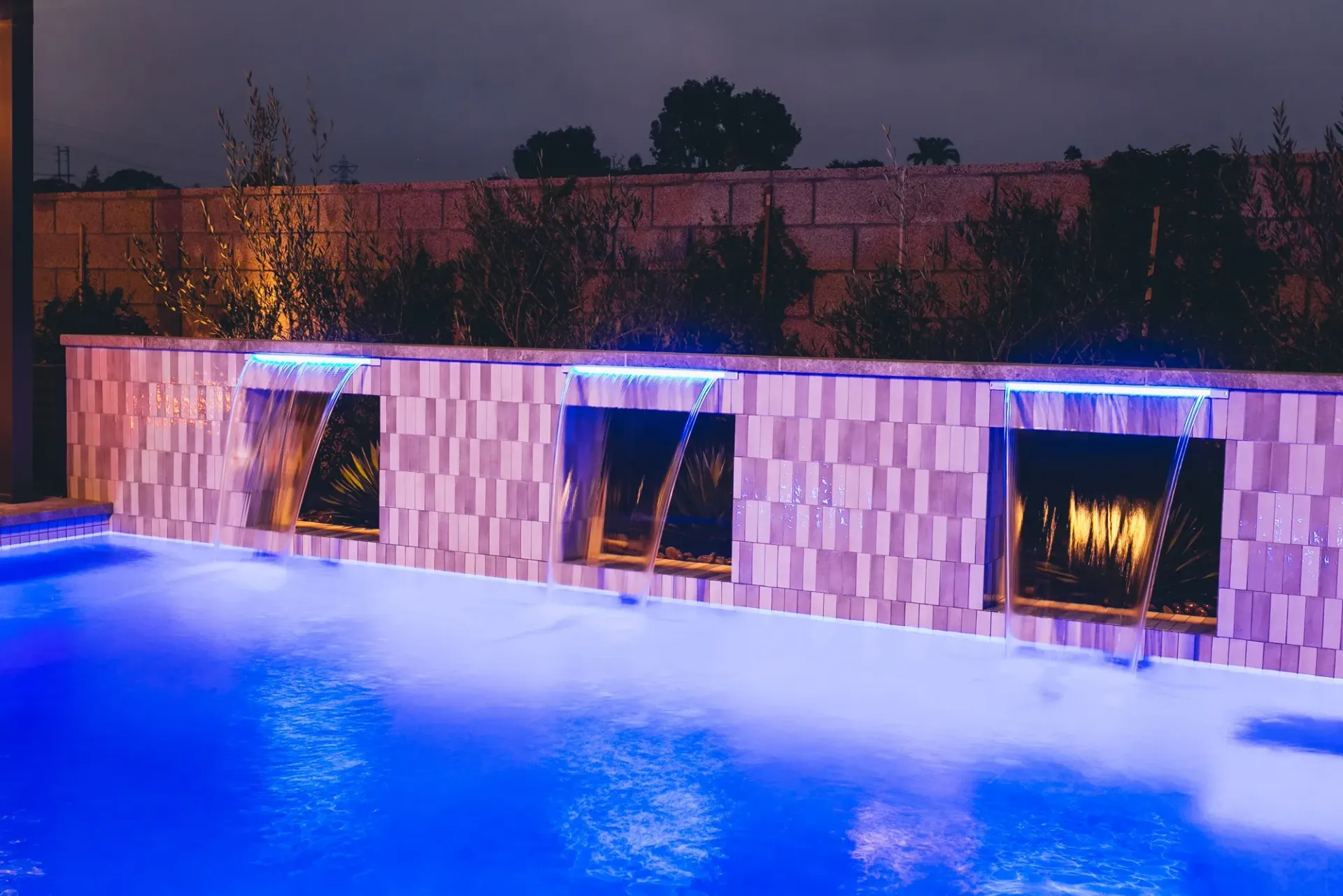 custom pool in Miramar, San Diego by Develoscapes.