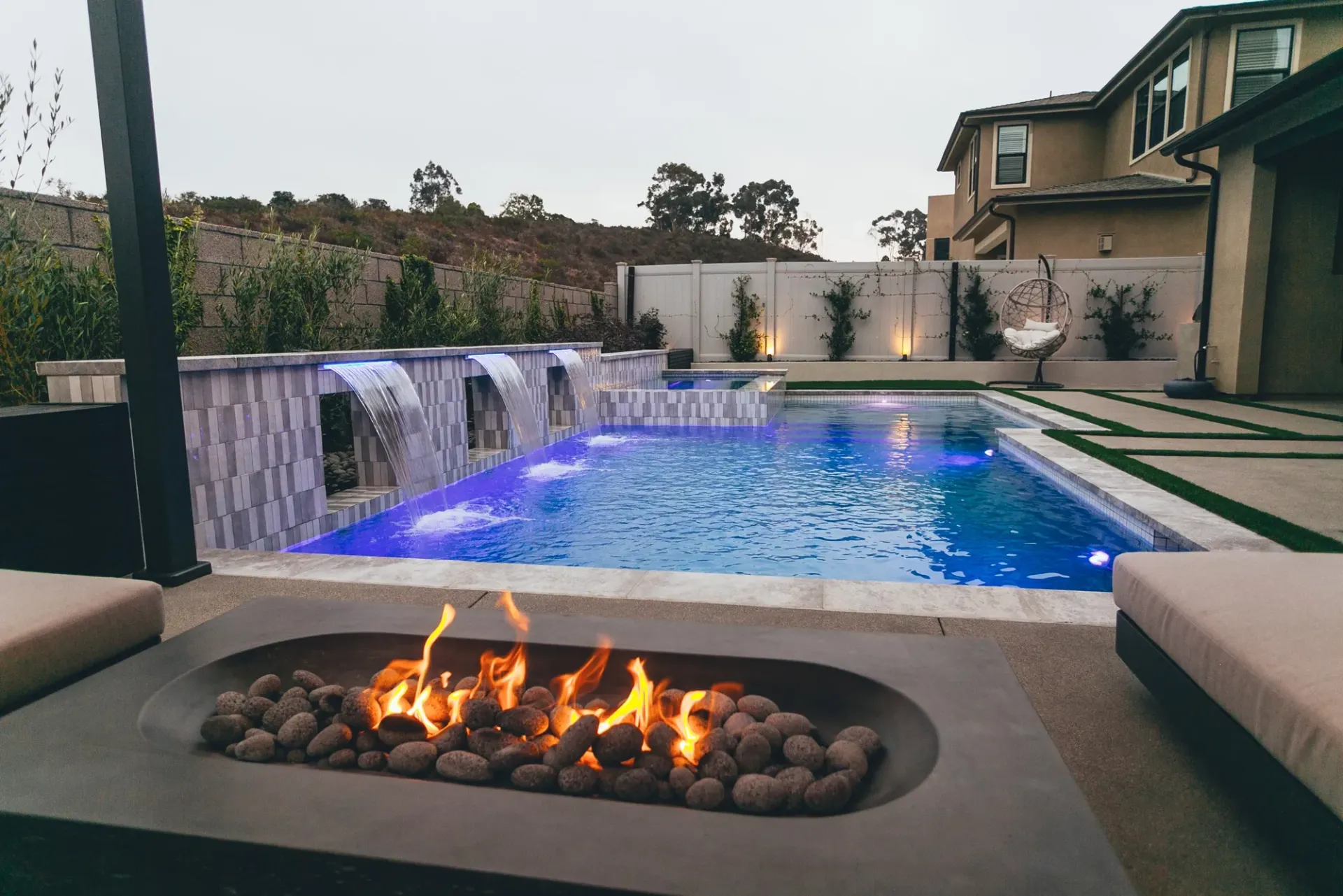 custom pool in Miramar, San Diego by Develoscapes.