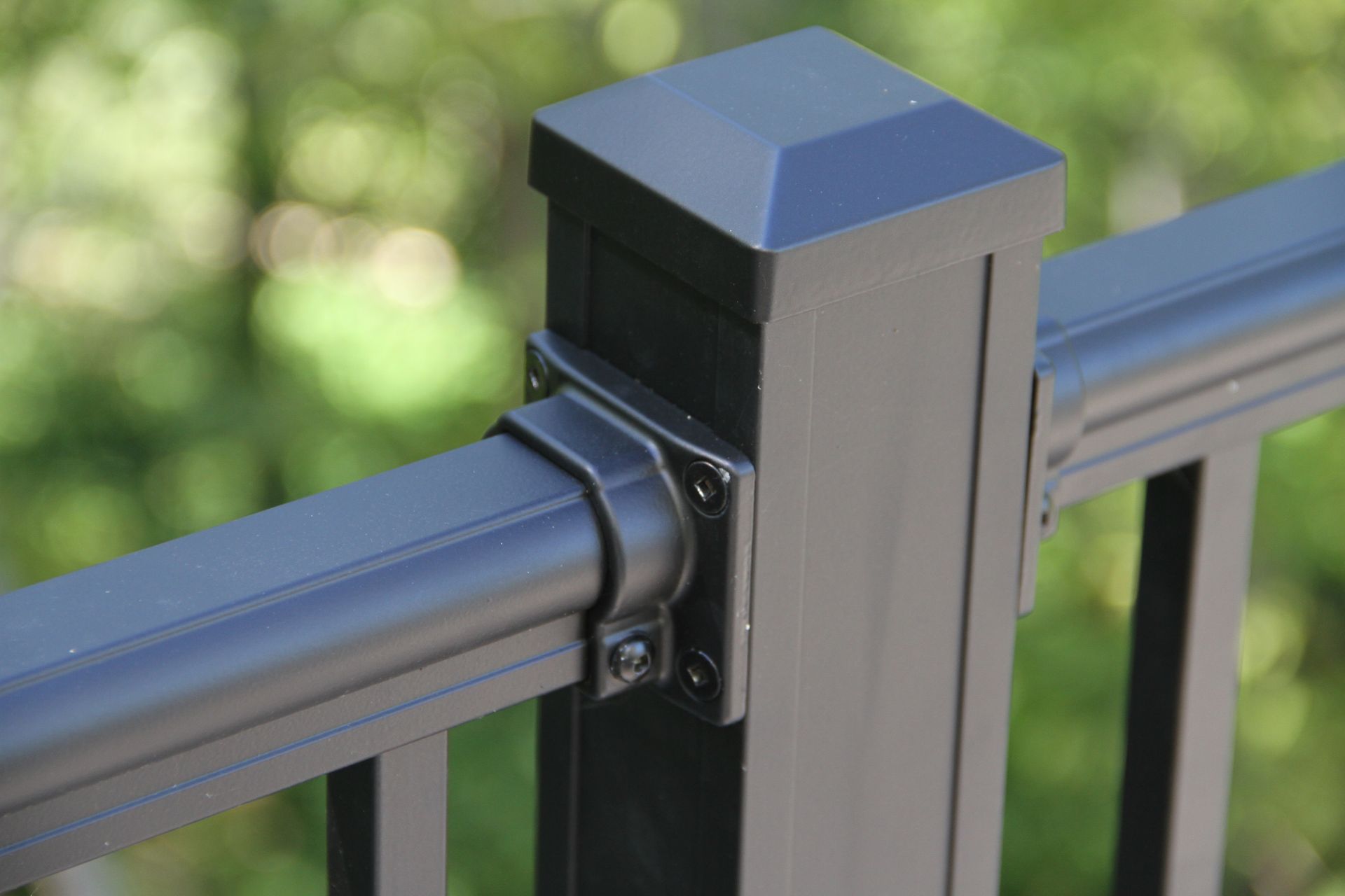 Key-Link Aluminum Railing | Interior Trim and Supply