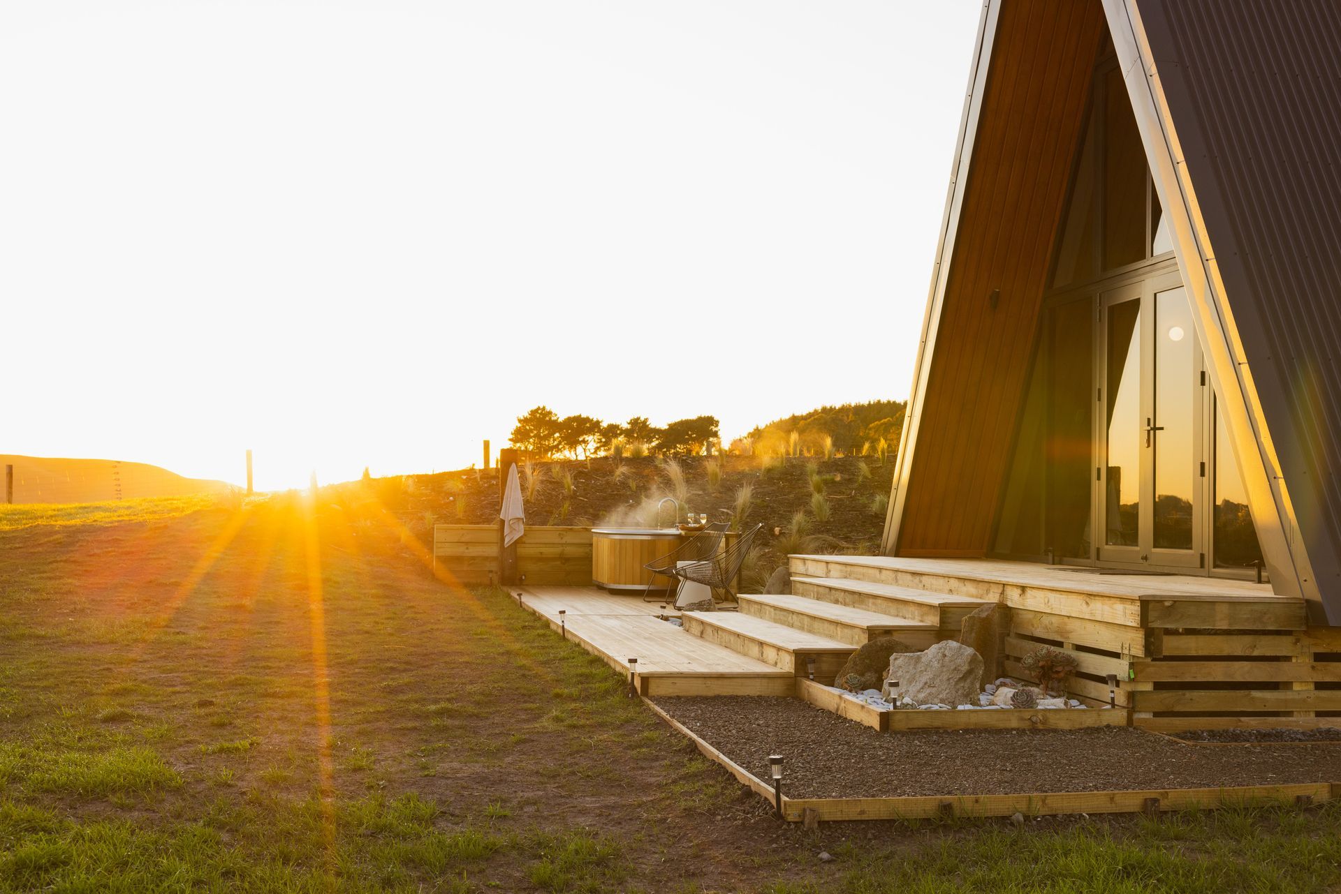 Tawanui Farm Tours, Glamping & Jet Boating Hurunui