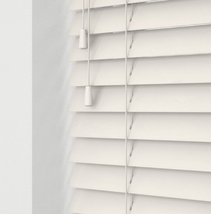 Polar WOODEN VENETIAN BlINDS