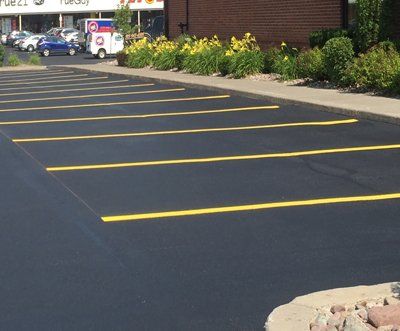Heavy-duty commercial paving installation by Universal Paving & Concrete in Rochester, NY, designed to withstand the demands of high-traffic areas.