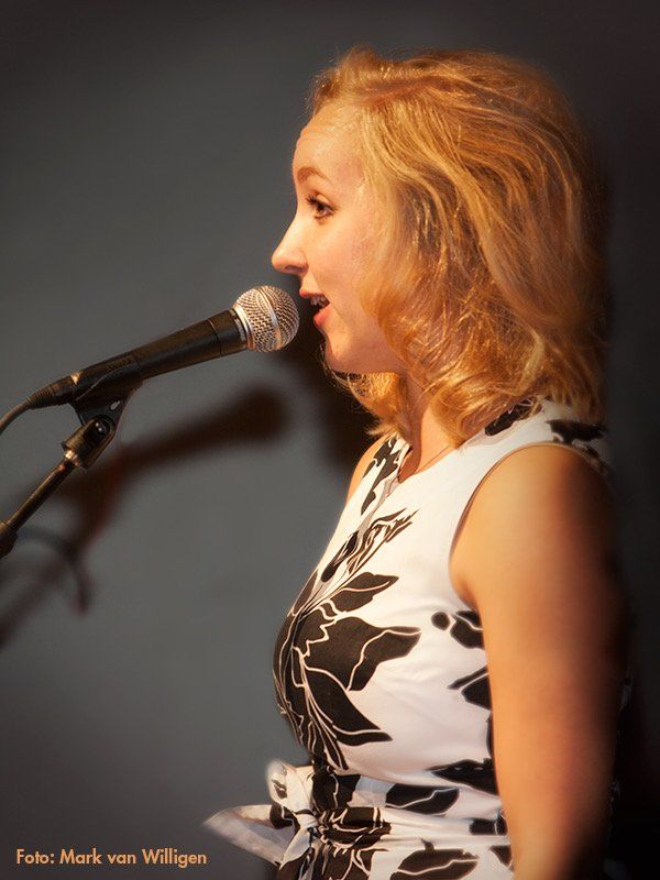 Solist Purmerend zingt Poupée de Cire, Poupée de Son