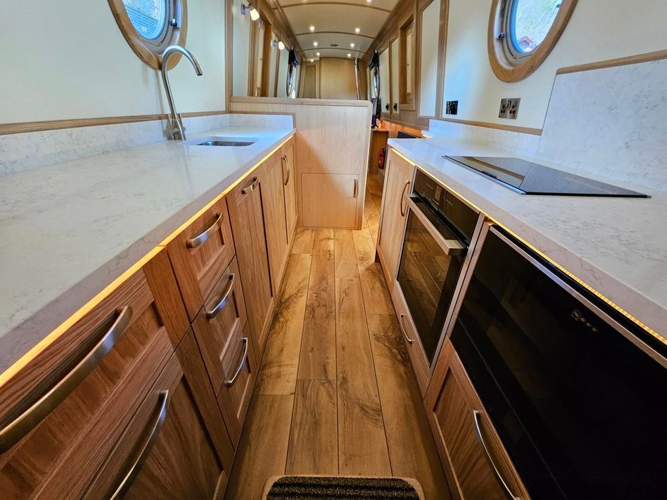 Bullfinch galley view