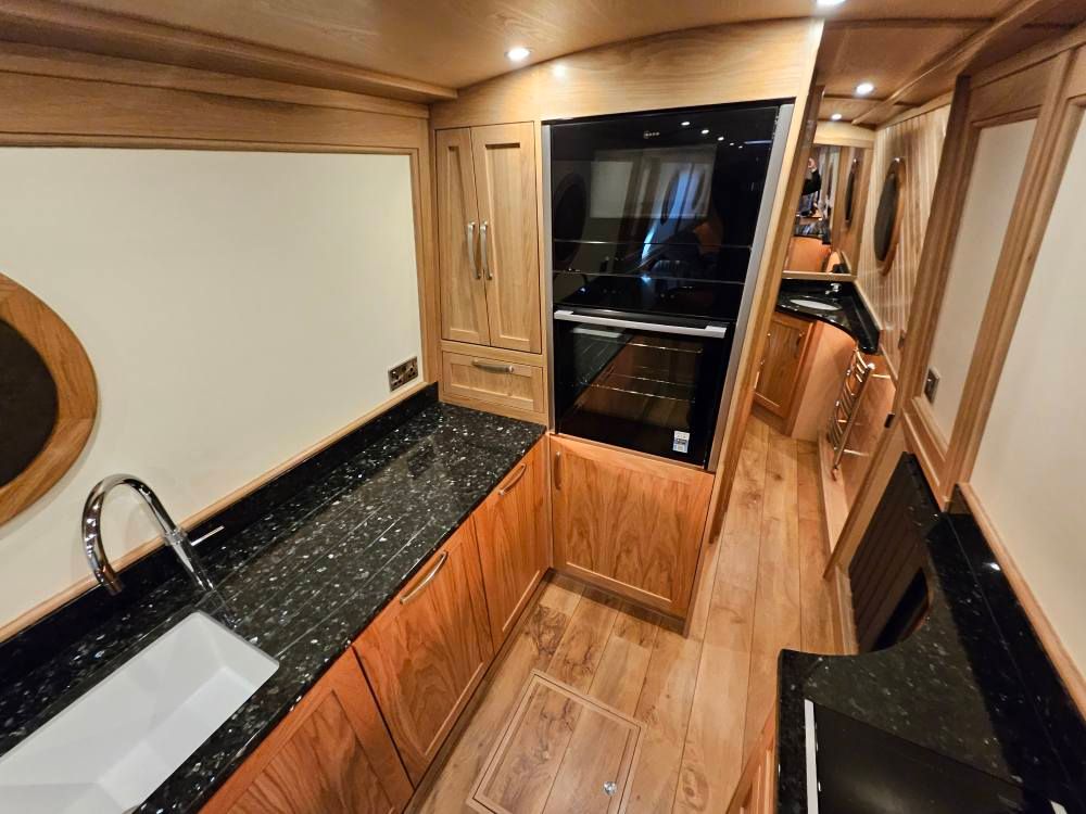 Damselfly neff ovens