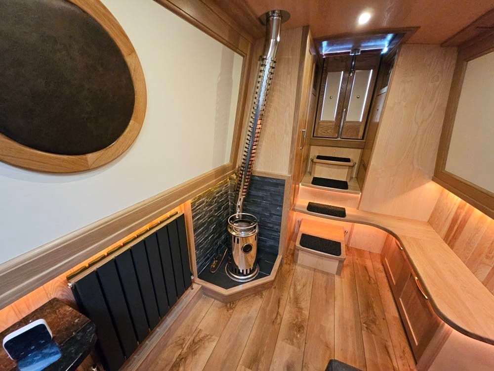 Damselfly reflex stove