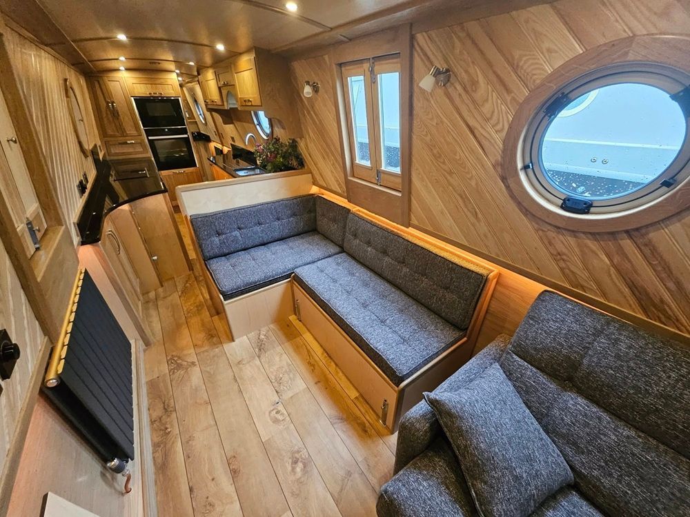 Dona Ferens lounge seating