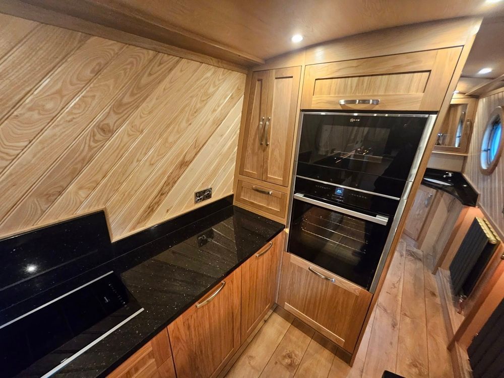 Dona Ferens neff ovens