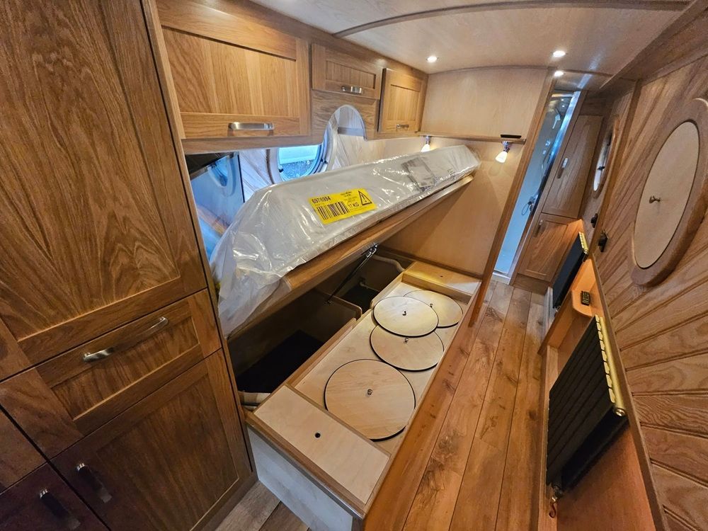 Dona Ferens window inserts