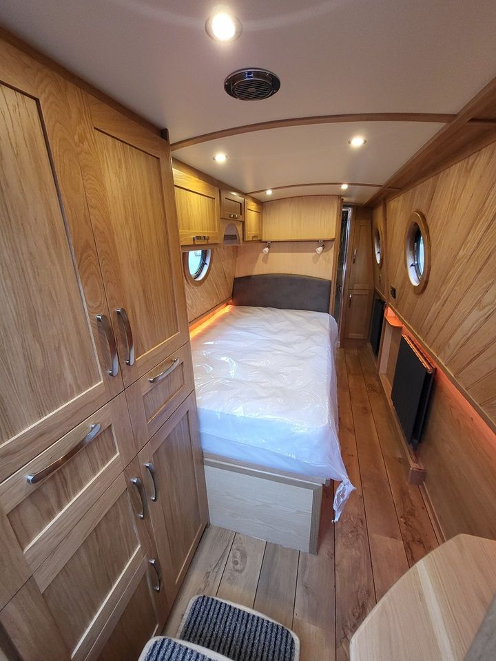 Est Tempus bedroom view