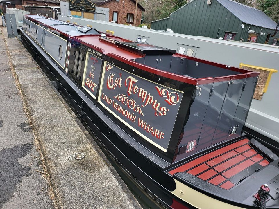 Est Tempus exterior view