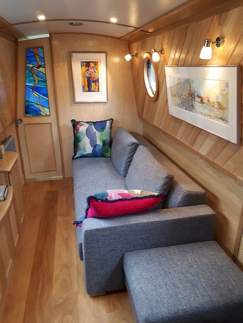 Jolly Good internal decor