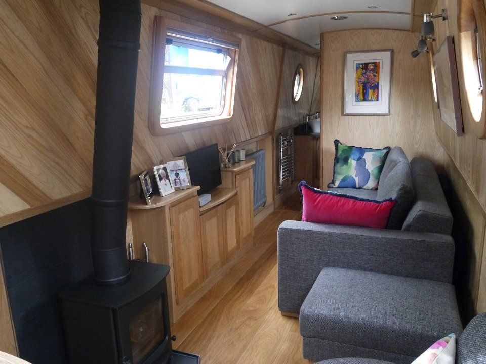 Jolly Good No. 173 Narrowboat Built by Braidbar Boats