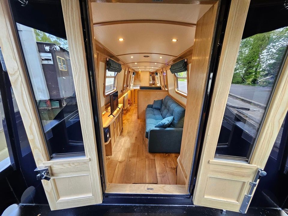 Maria interior view from bow