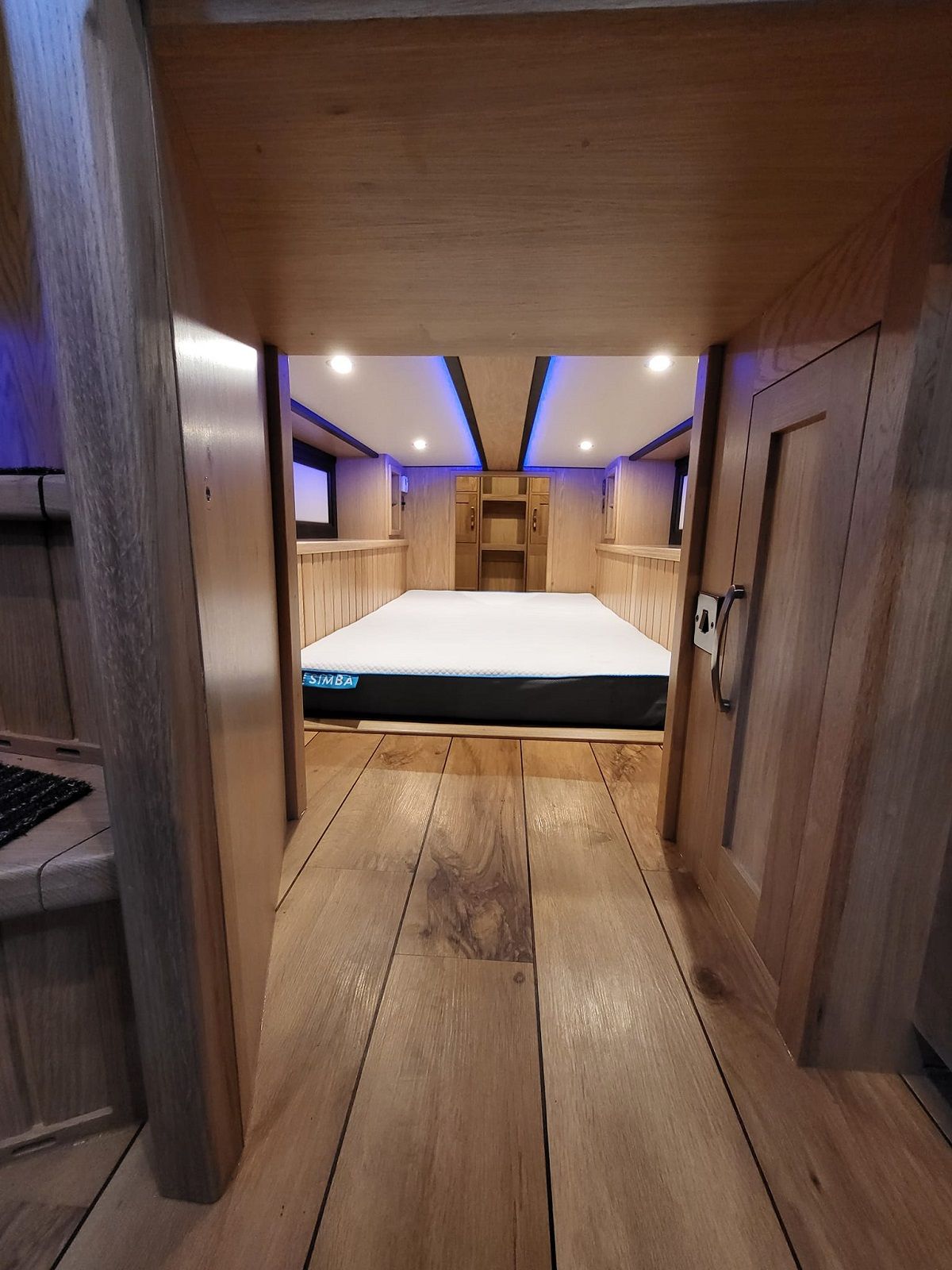 Reginald forward cabin view