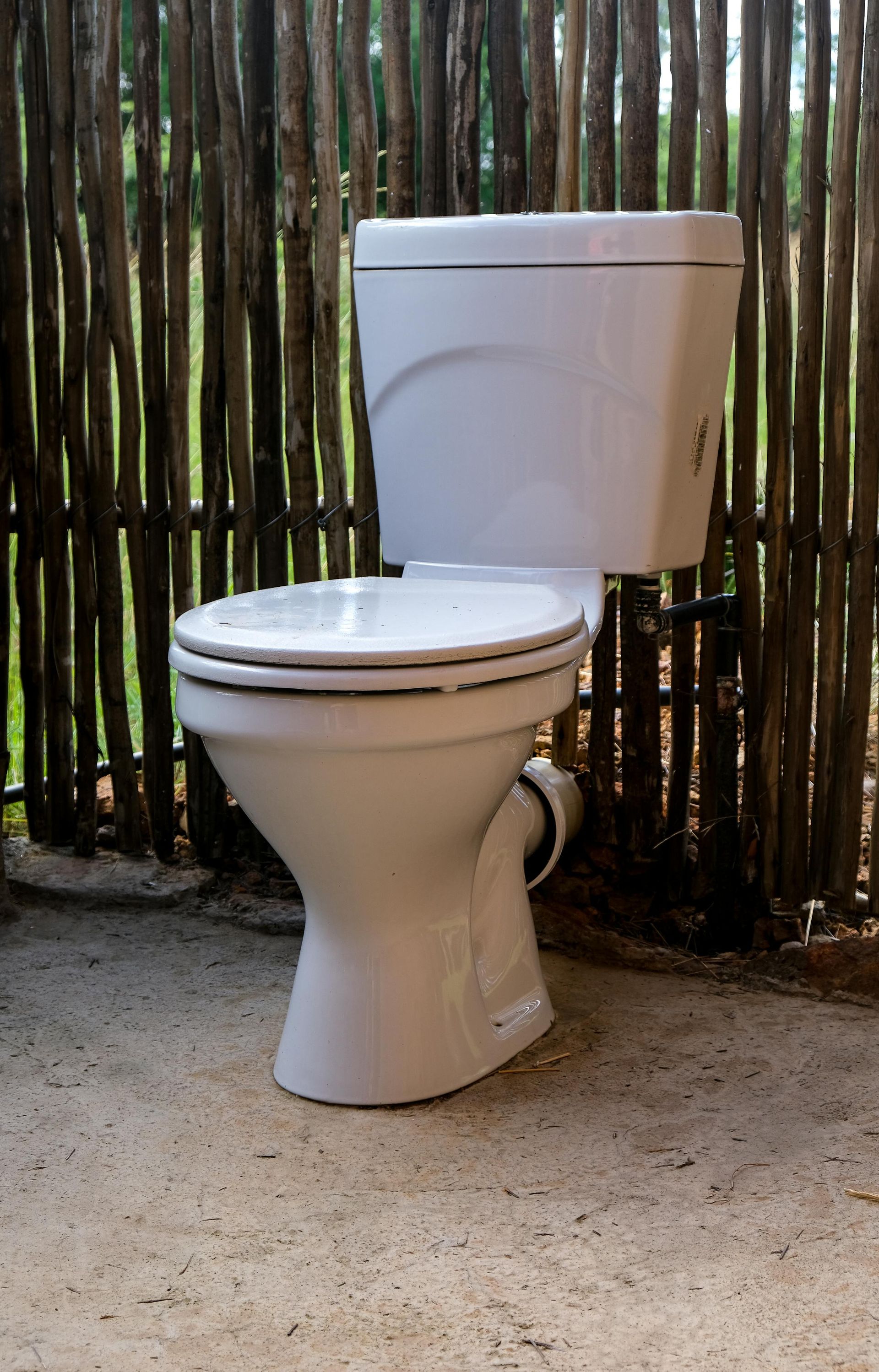 toilet installation 