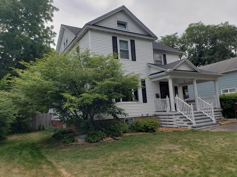 White House — Ogden, IA — Pritchard Roofing & Construction