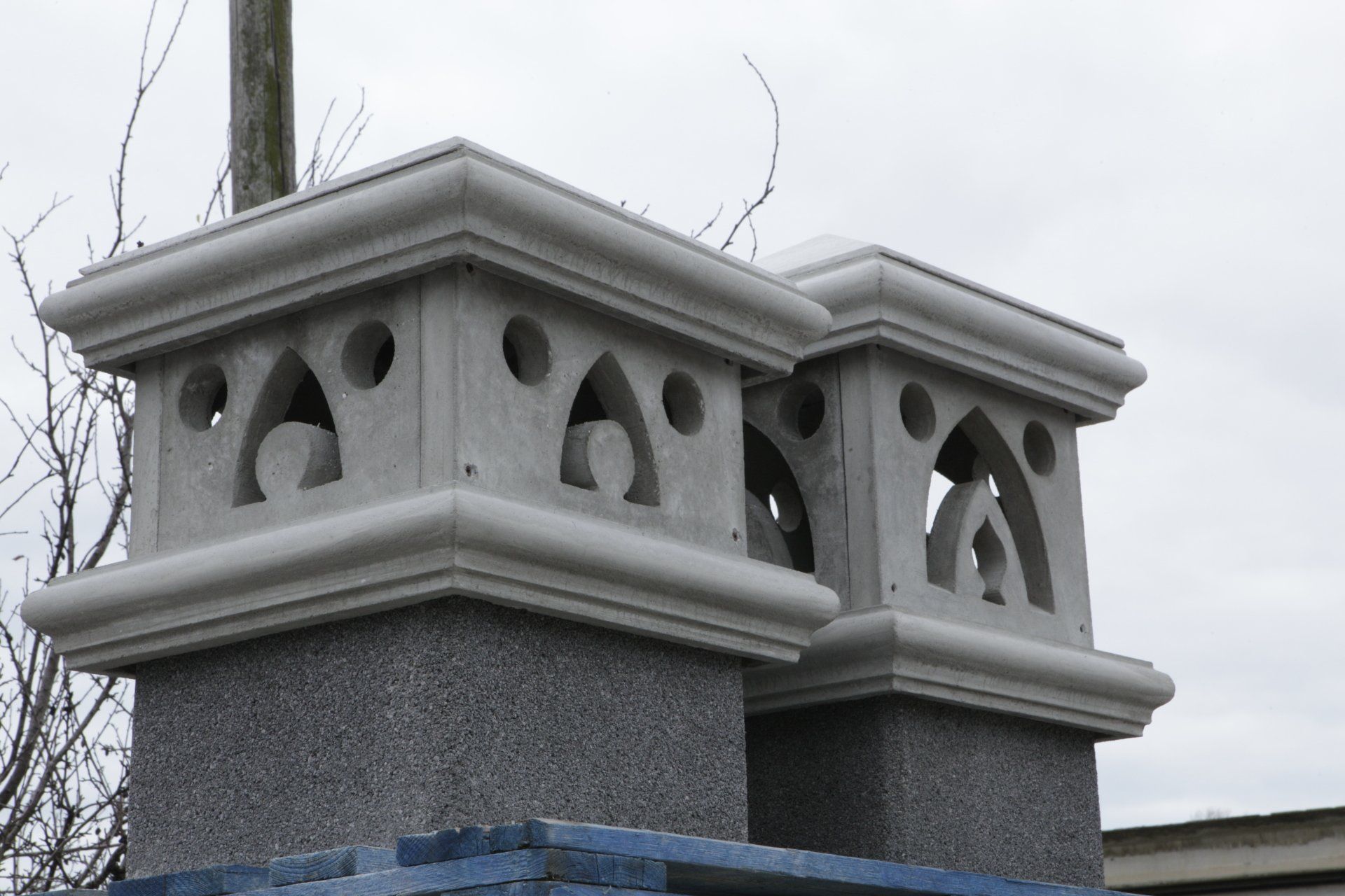 comignoli in marmo artigianali