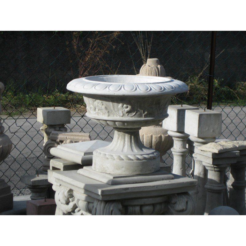 porta fiori in cemento