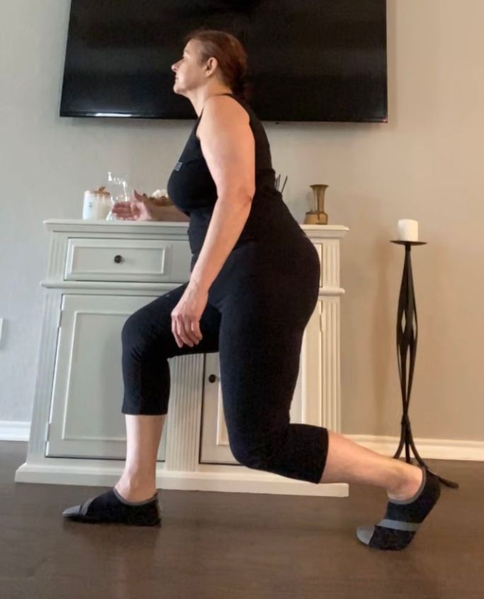Maria doing lunge squats