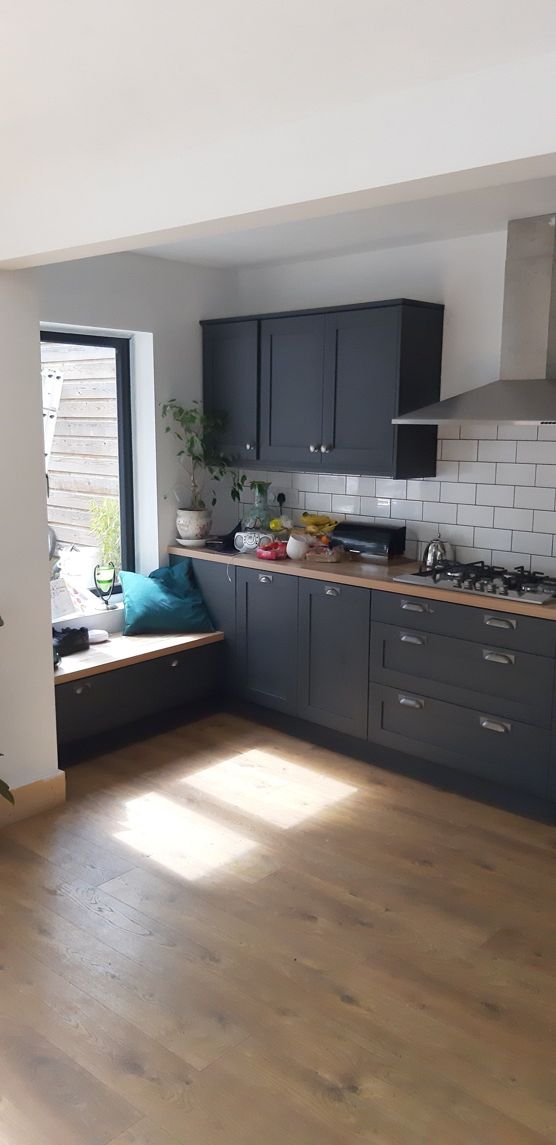 graphite shaker kitchen