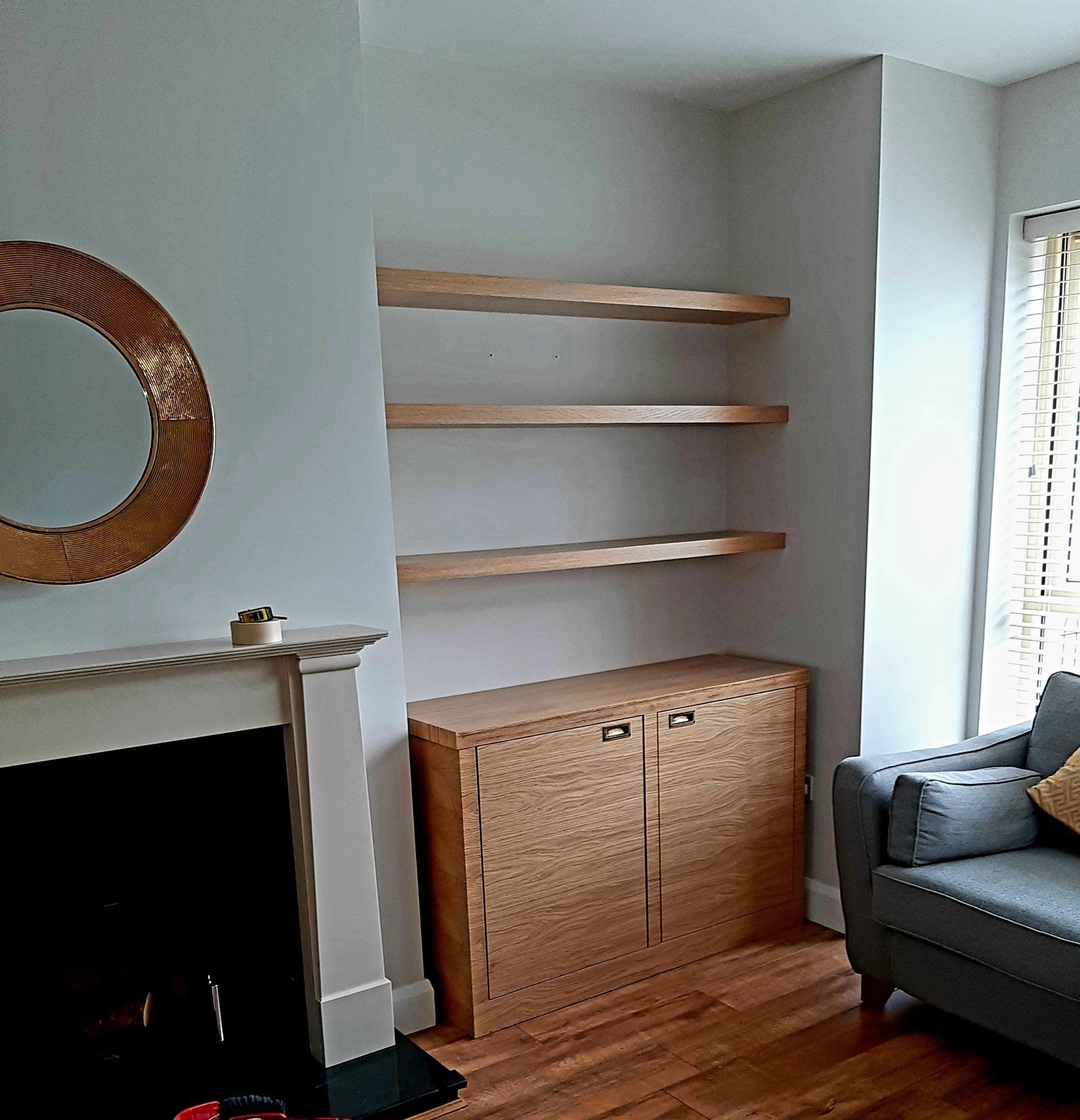 floating oak shelving, oak alcove unit,