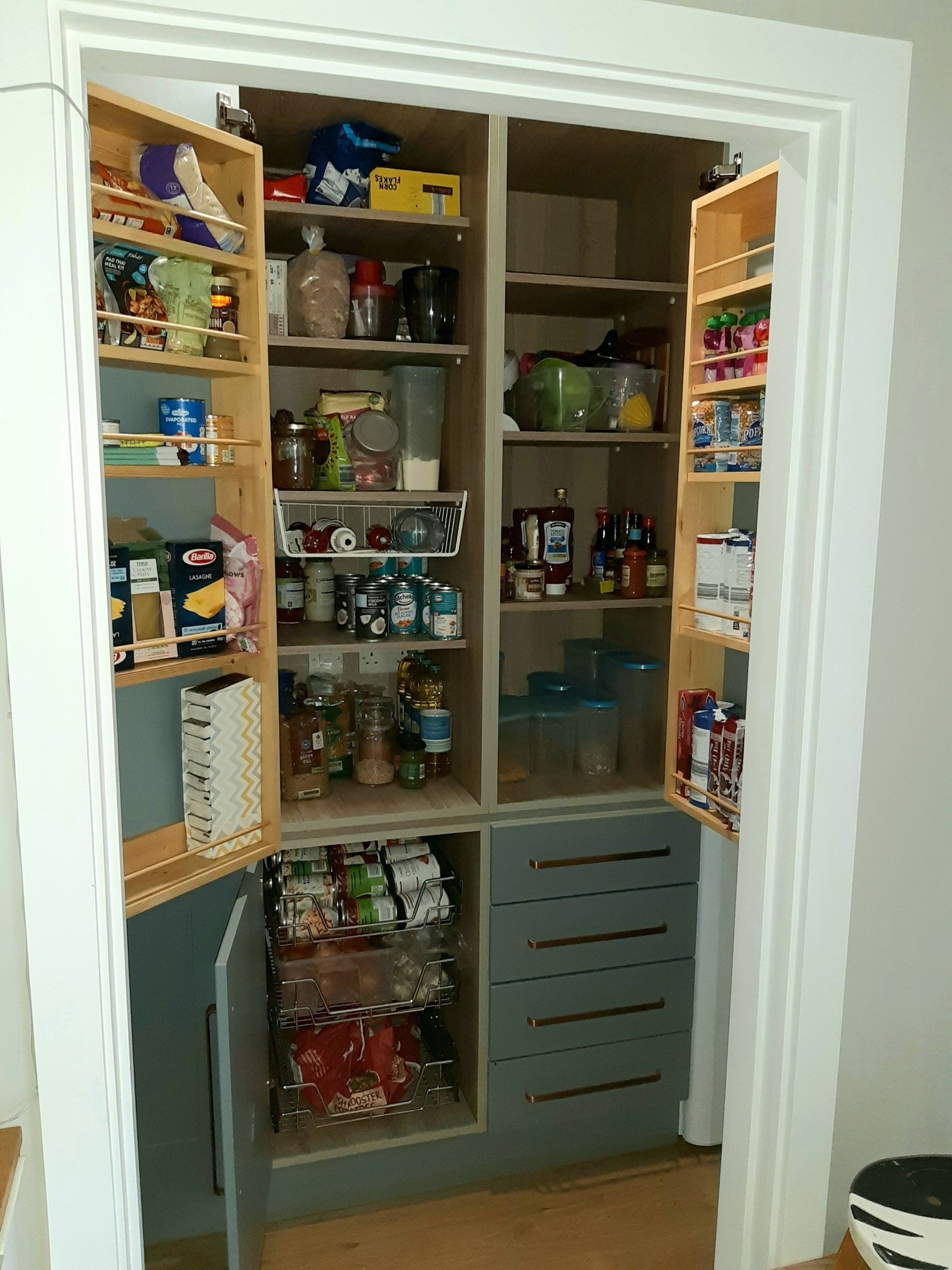 pantry unit
