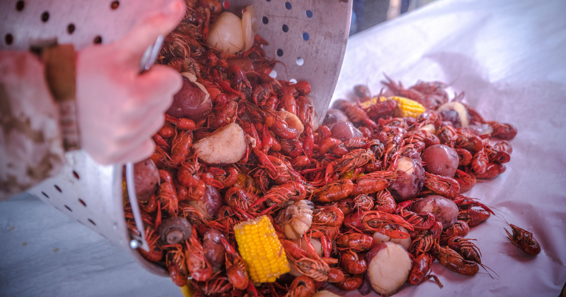 Lafayette, Louisiana, Cajun restaurants, breweries, and nightlife near Frontline short-term rentals.