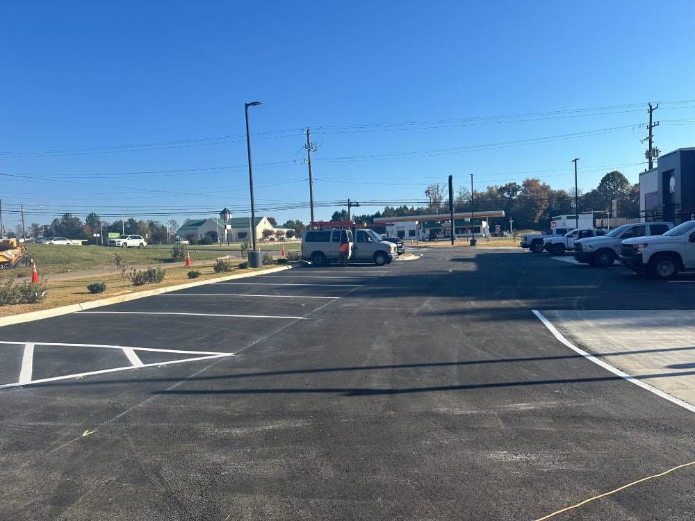 5 Things You Need To Know About Paving A Parking Lot in Southern Virginia