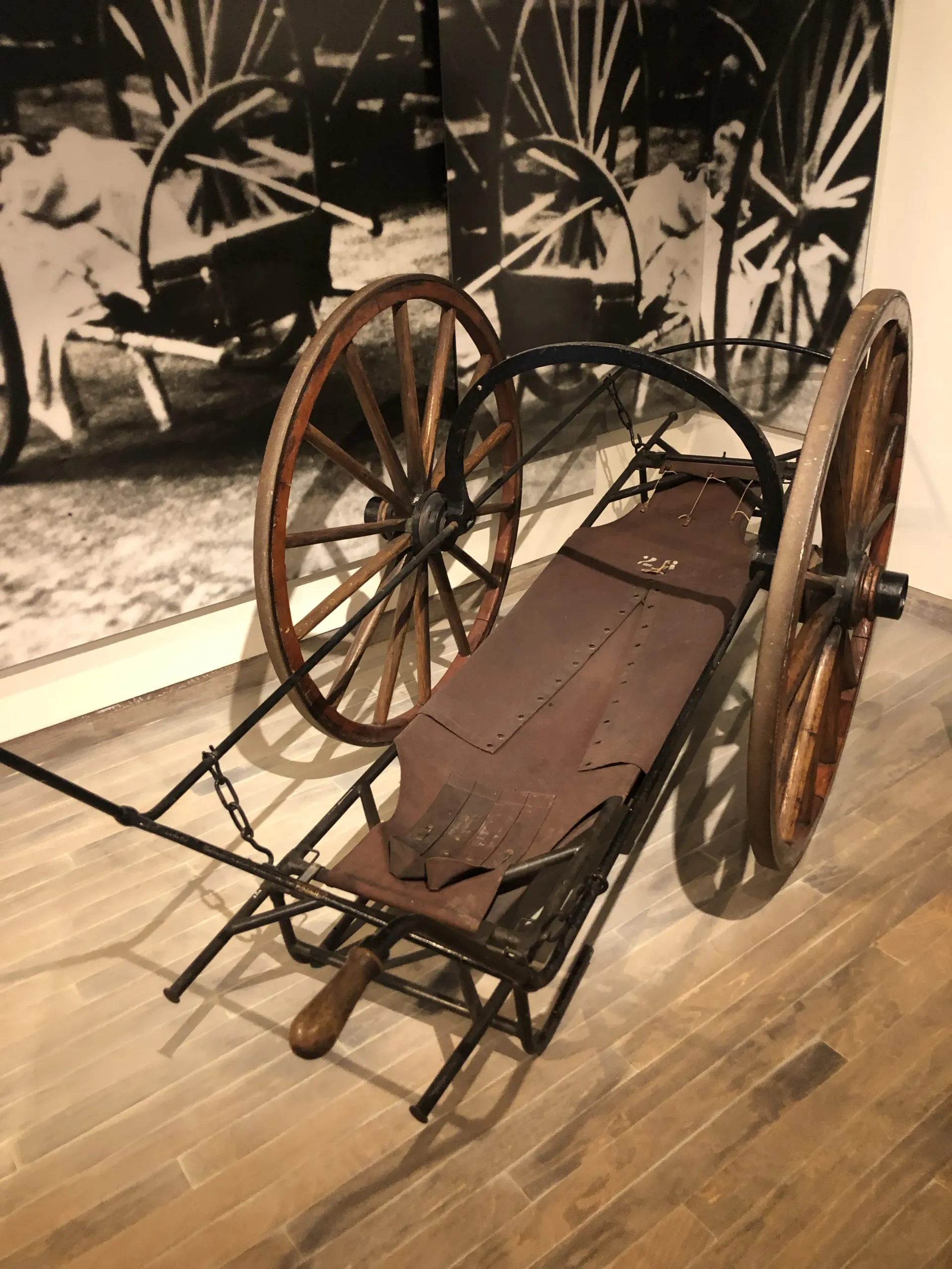 Invalide kar uit Westerbork