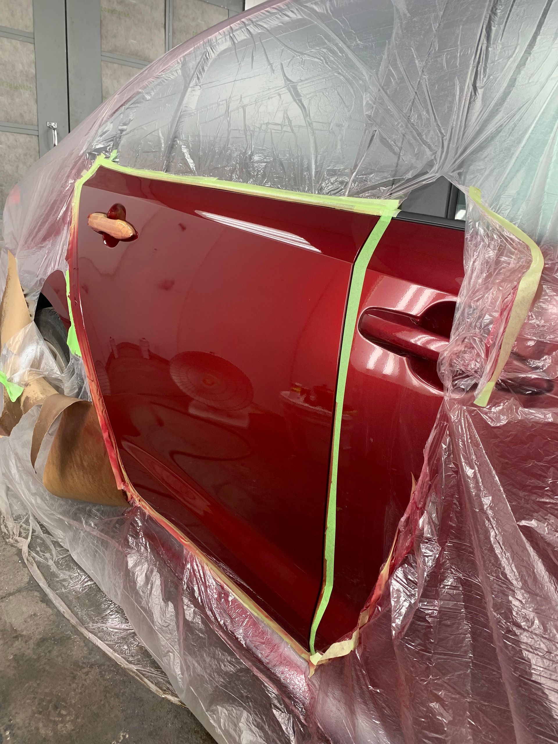 Achieving Flawless Car Paint Matching in Collision Repair