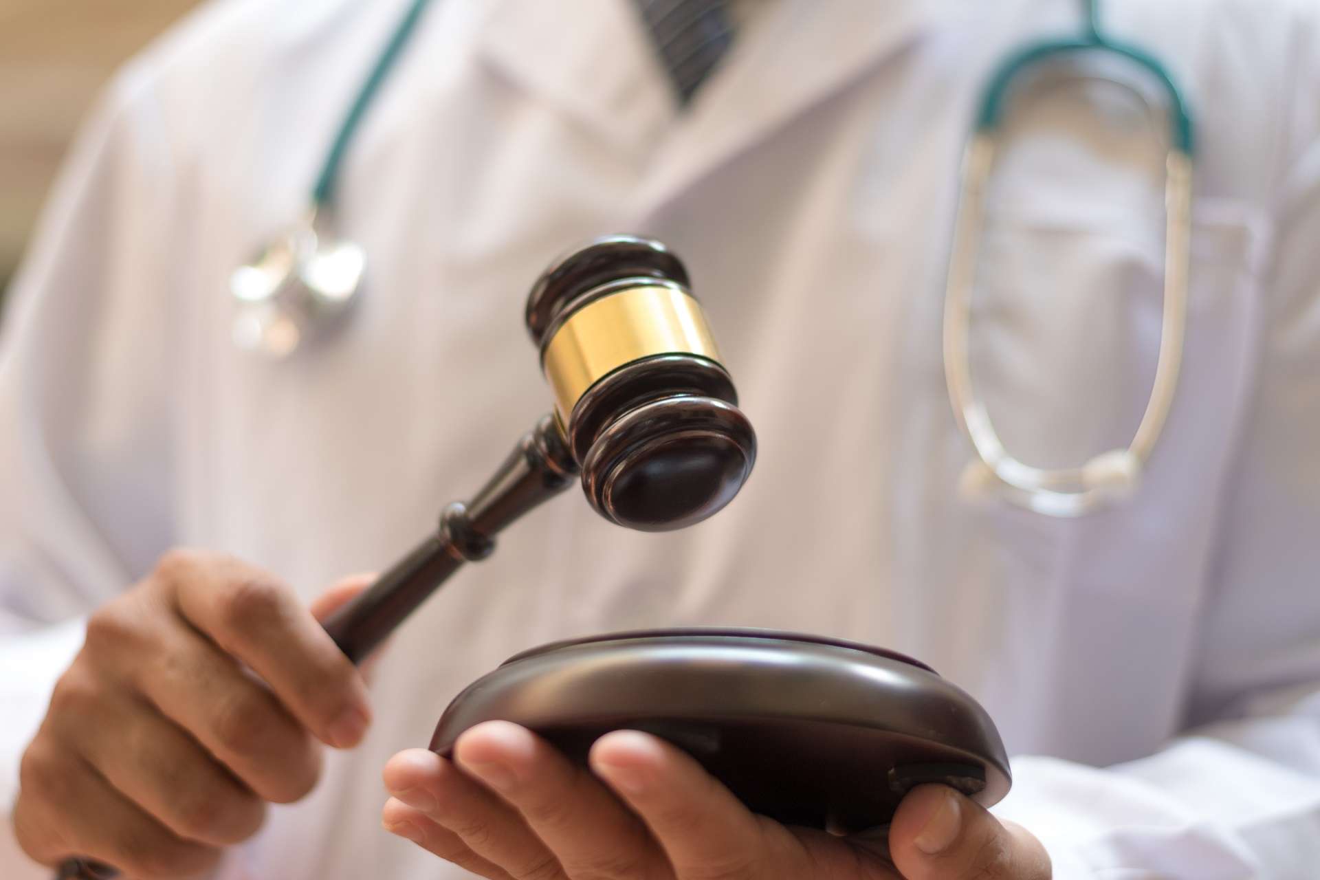 medical expert witness