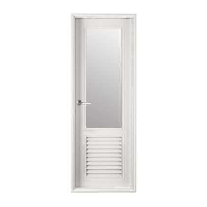 一扇白色的門，中間有一面玻璃，背景是白色的。