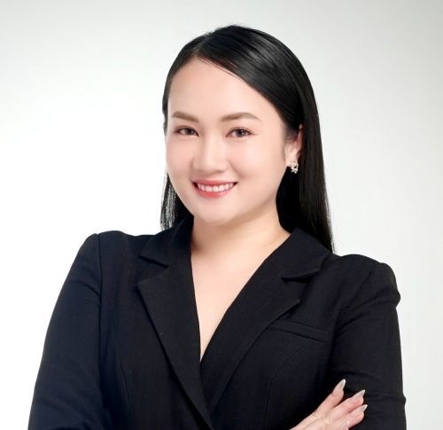 Ms. Hạnh Vũ