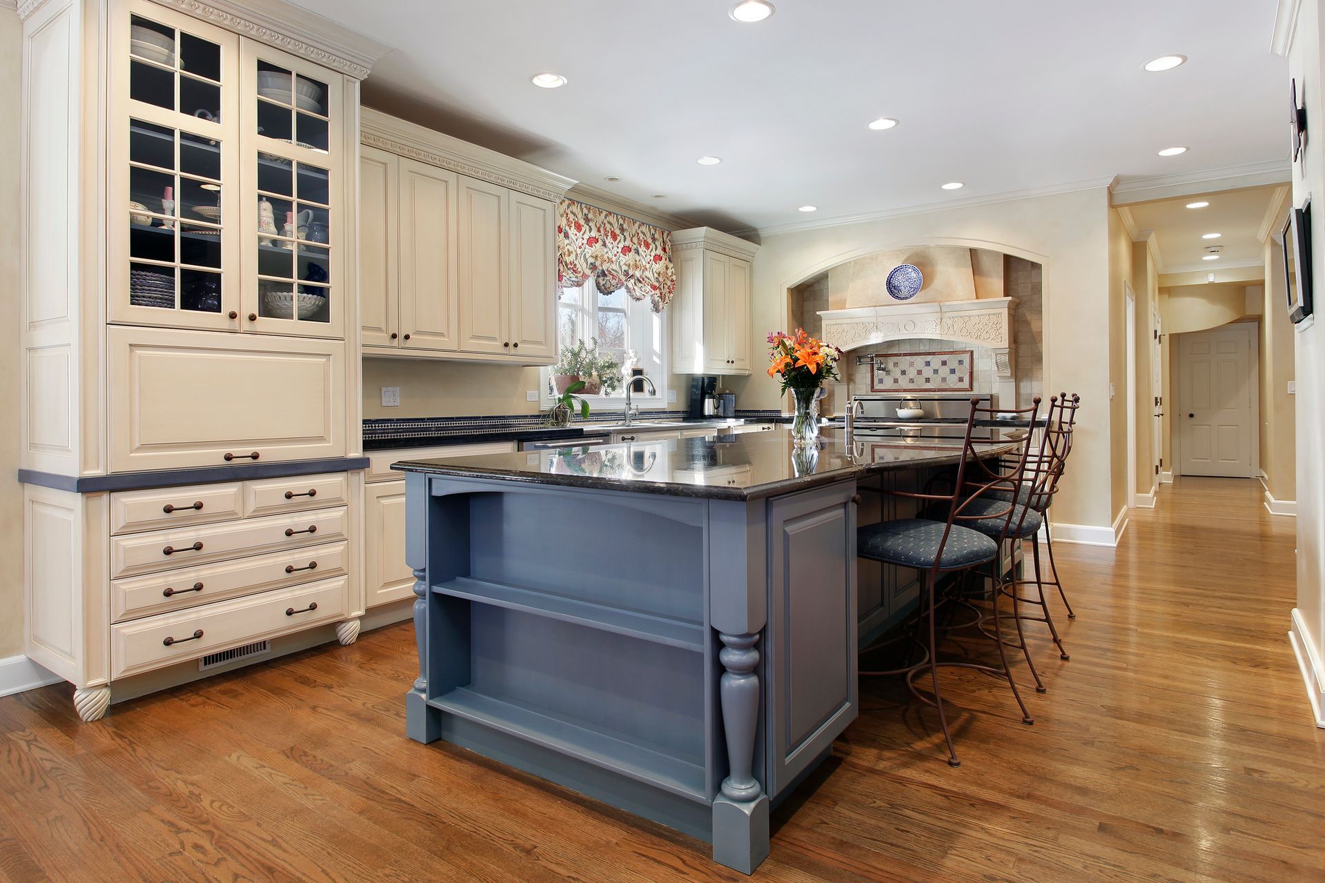 Kitchen Cabinet Painting in Plymouth, MI