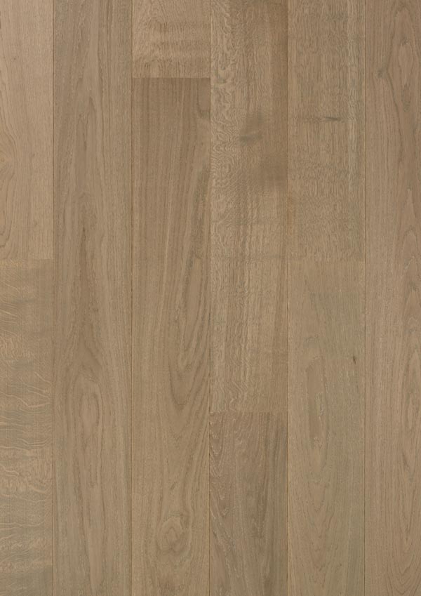 closeup of palazzo timber