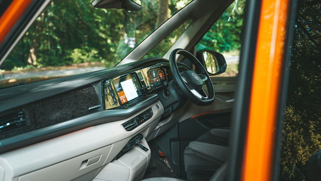 Volkswagen multivan luxury dashboard