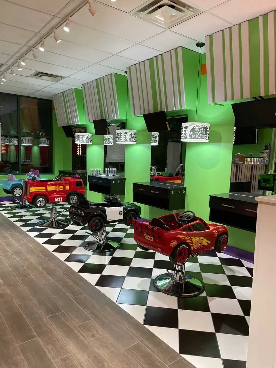 Barber and salon remodeling in kansas city