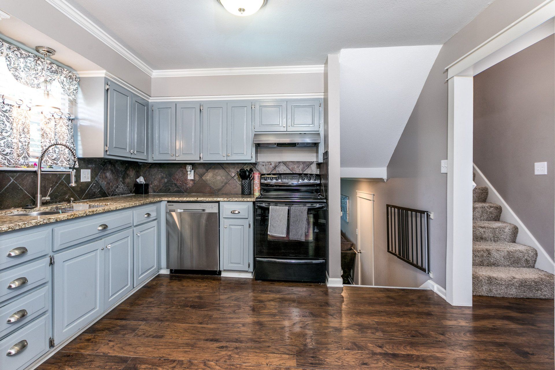 kitchen renovations, cabinet refinishing, best remodeling company in Kansas City