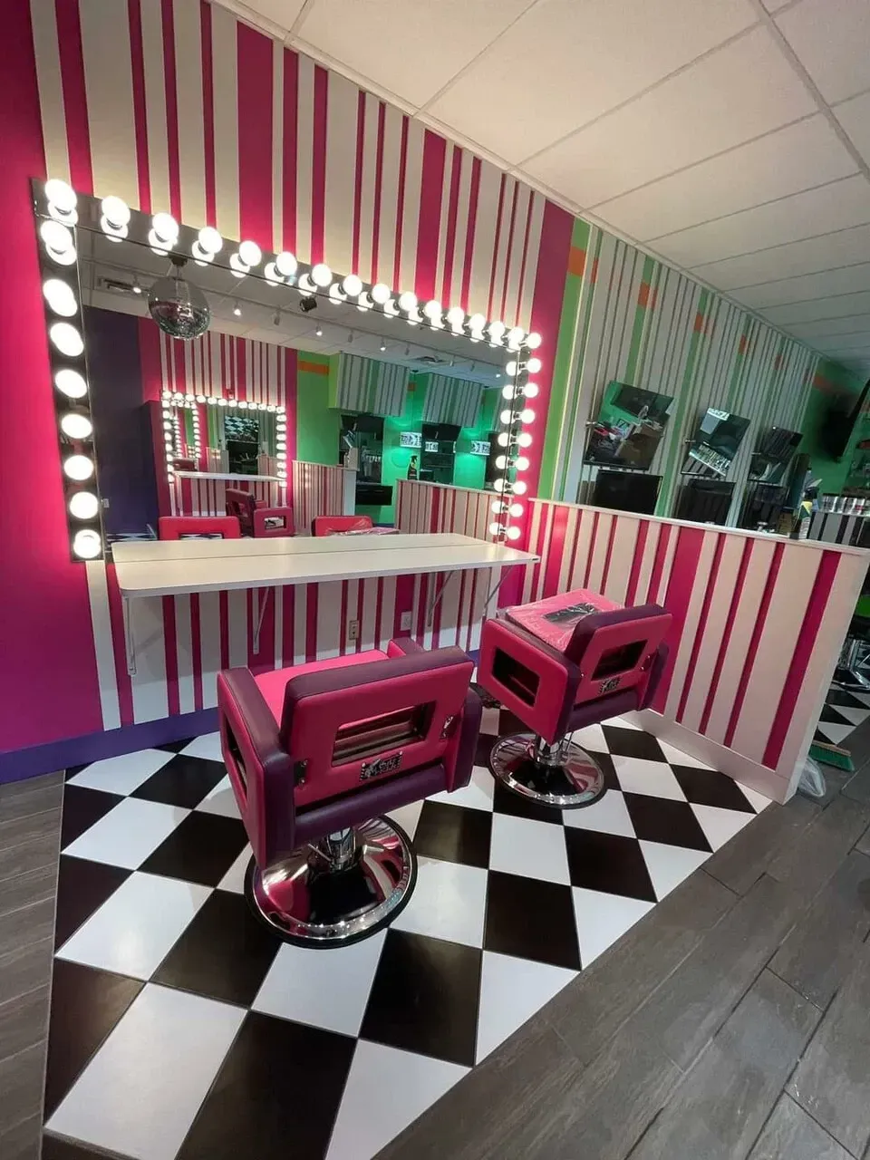 Barber and salon remodeling in kansas city