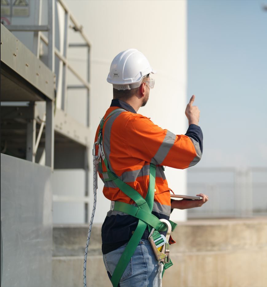 Industriekletterei und Höhenarbeiten