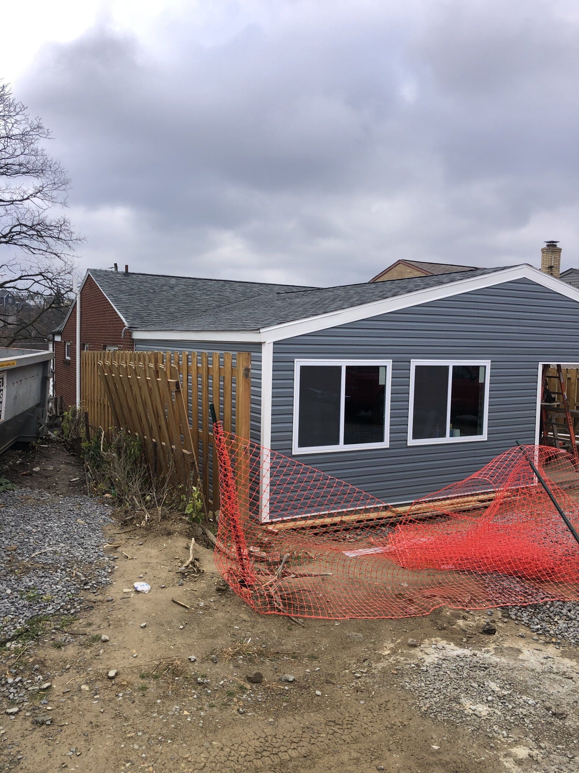 House With New Sidings — Pittsburgh, PA — J & J Construction 1