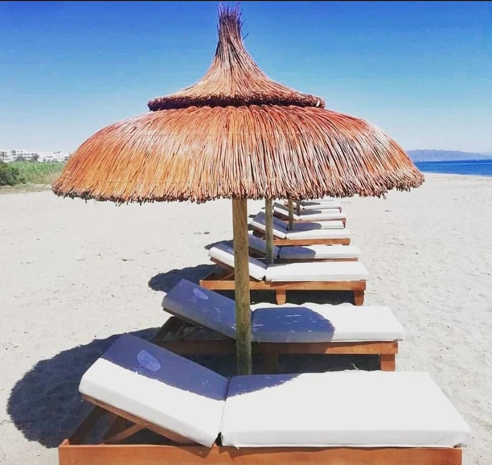 Extra stevige Ibiza parasol voor een heerlijke sfeer