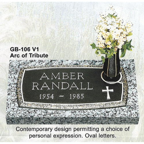 Tombstone for Amber Randall with a vase of flowers. The stone is dark with white lettering.